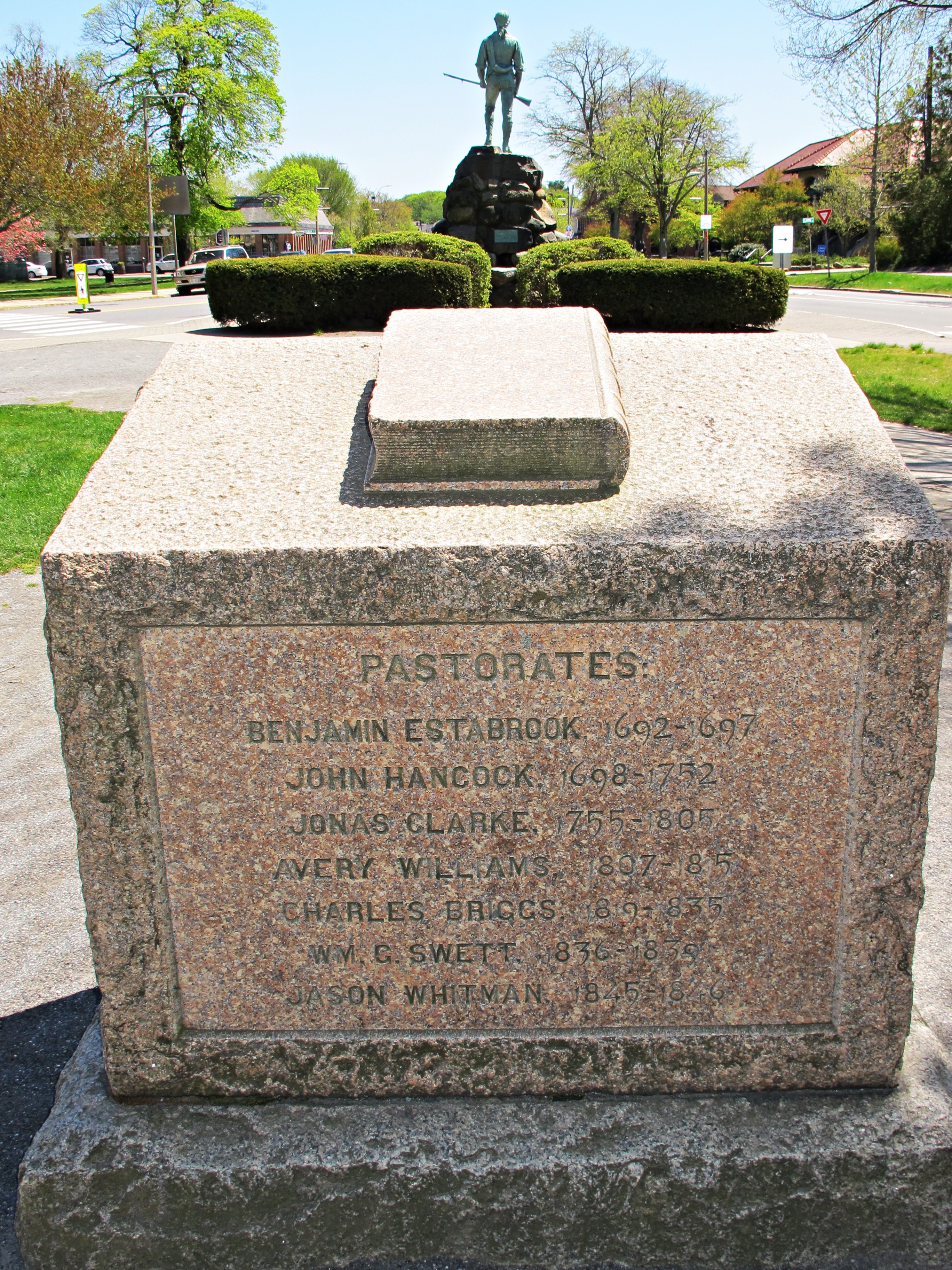 Stone Pulpit, Lexington Battle Green